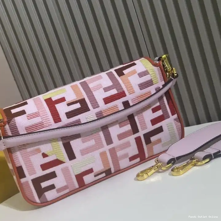 Cheap Baguette Motif Multi In Bag Medium Pink Fendi FF Canvas 0501